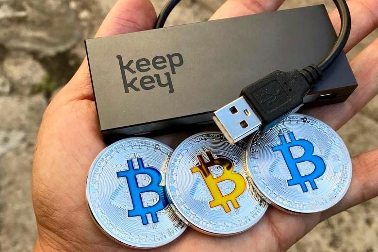 کیف پول کیپ‌کی (KeepKey)